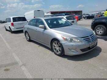  Salvage Hyundai Genesis