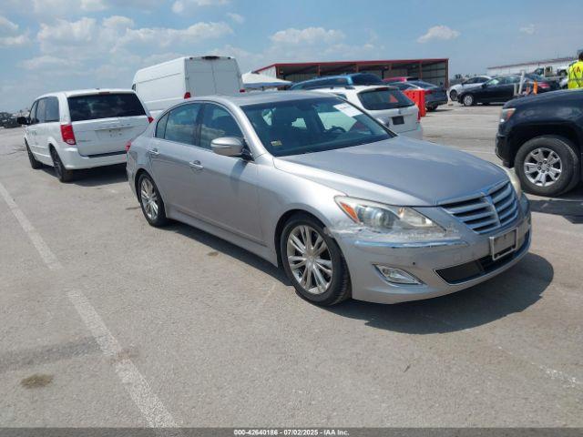 Salvage Hyundai Genesis