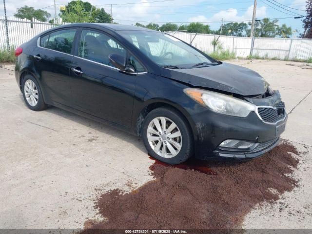  Salvage Kia Forte