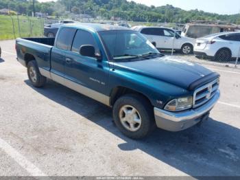  Salvage Dodge Dakota