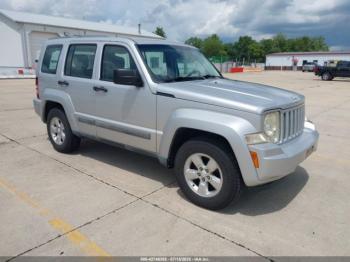  Salvage Jeep Liberty