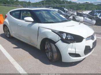  Salvage Hyundai VELOSTER