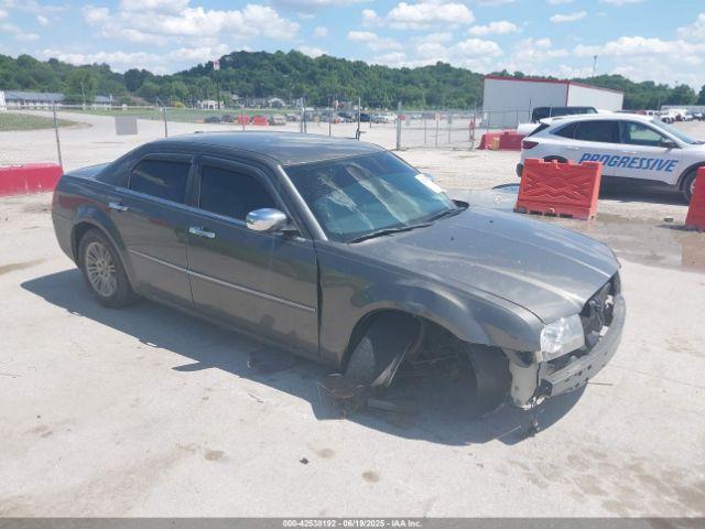  Salvage Chrysler 300