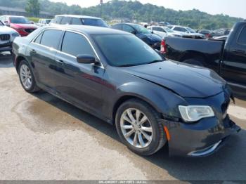  Salvage Chrysler 300