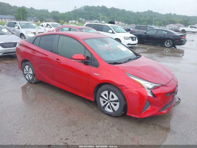  Salvage Toyota Prius