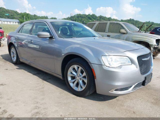  Salvage Chrysler 300