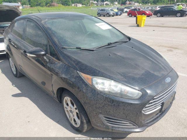  Salvage Ford Fiesta