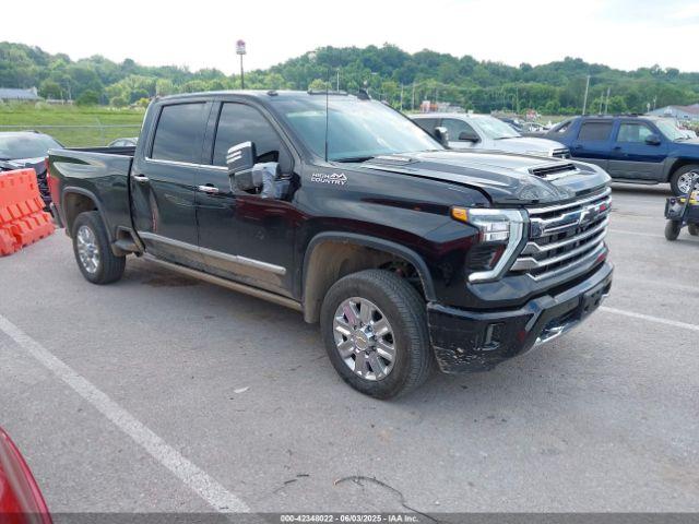  Salvage Chevrolet Silverado 2500