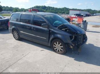  Salvage Chrysler Town & Country