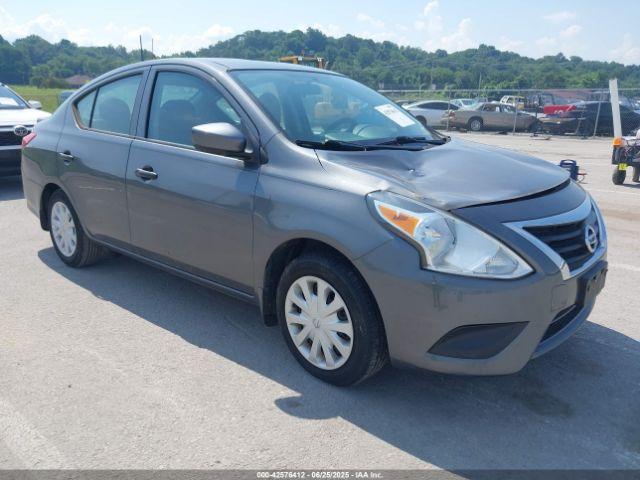  Salvage Nissan Versa