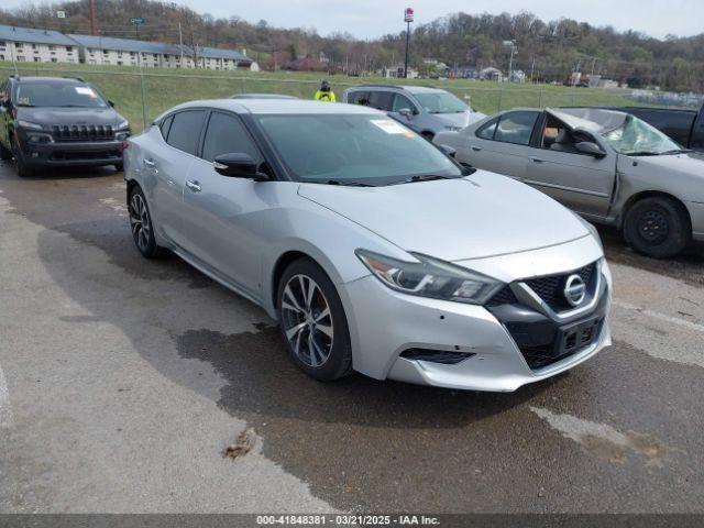  Salvage Nissan Maxima