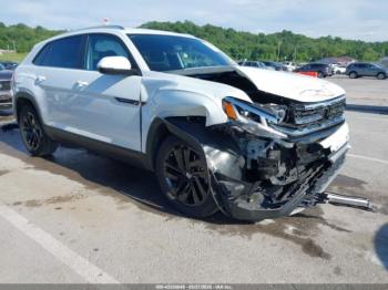  Salvage Volkswagen Atlas
