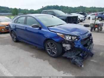  Salvage Kia Forte