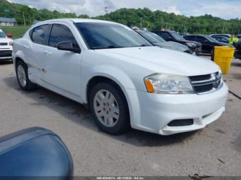  Salvage Dodge Avenger