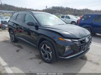 Salvage Hyundai TUCSON