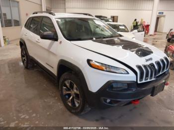  Salvage Jeep Cherokee