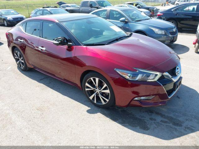  Salvage Nissan Maxima