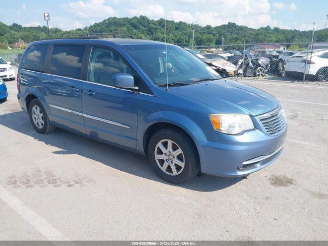  Salvage Chrysler Town & Country