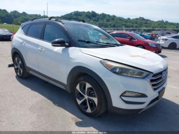 Salvage Hyundai TUCSON
