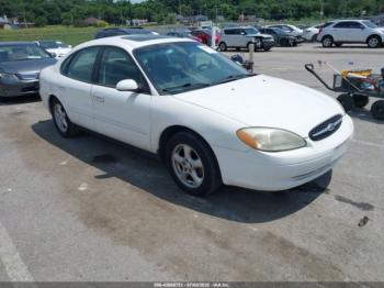  Salvage Ford Taurus