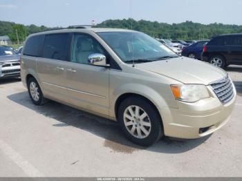  Salvage Chrysler Town & Country