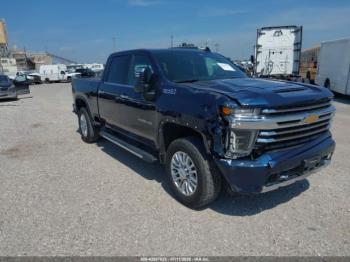  Salvage Chevrolet Silverado 2500