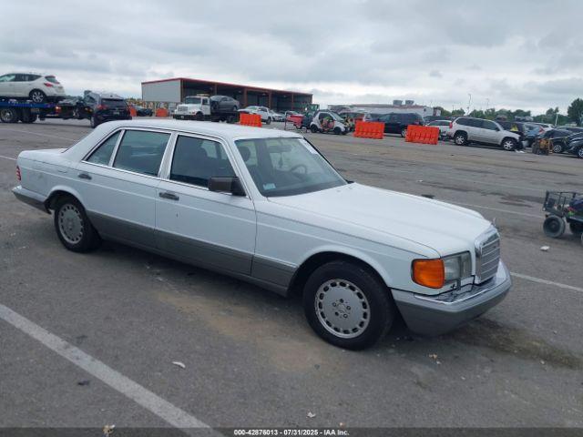  Salvage Mercedes-Benz 300