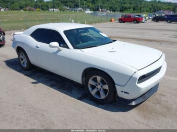  Salvage Dodge Challenger
