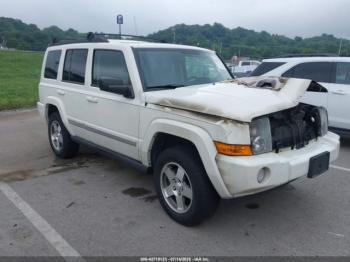  Salvage Jeep Commander