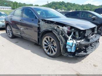  Salvage Toyota Crown