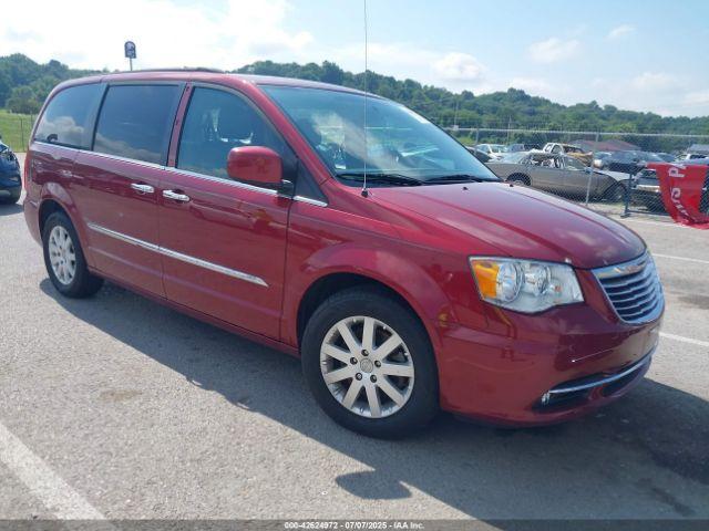  Salvage Chrysler Town & Country