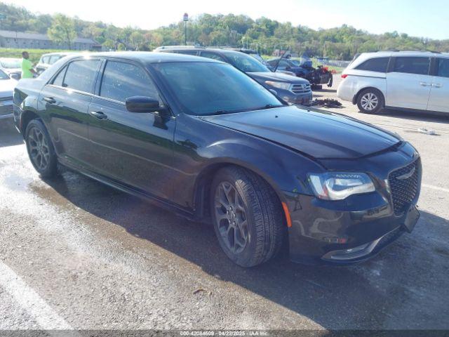  Salvage Chrysler 300