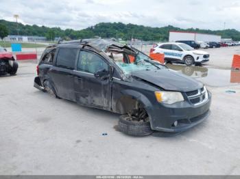  Salvage Dodge Grand Caravan