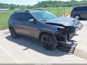  Salvage Jeep Cherokee