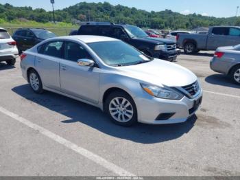  Salvage Nissan Altima
