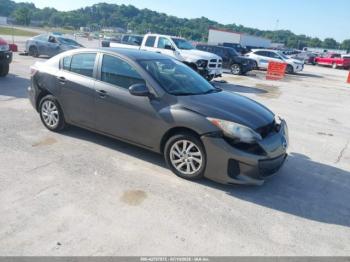  Salvage Mazda Mazda3