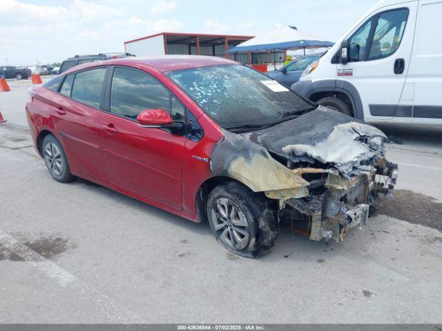  Salvage Toyota Prius