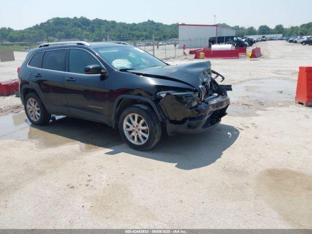  Salvage Jeep Cherokee