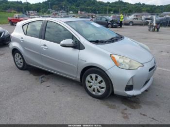 Salvage Toyota Prius c