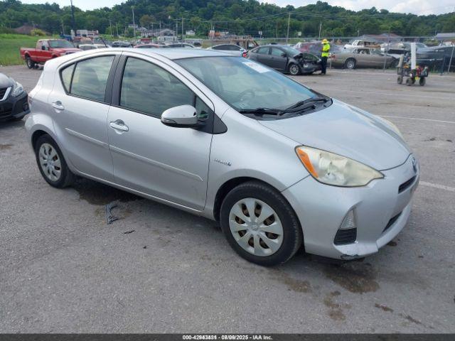  Salvage Toyota Prius c