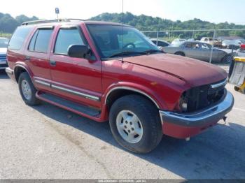  Salvage Chevrolet Blazer