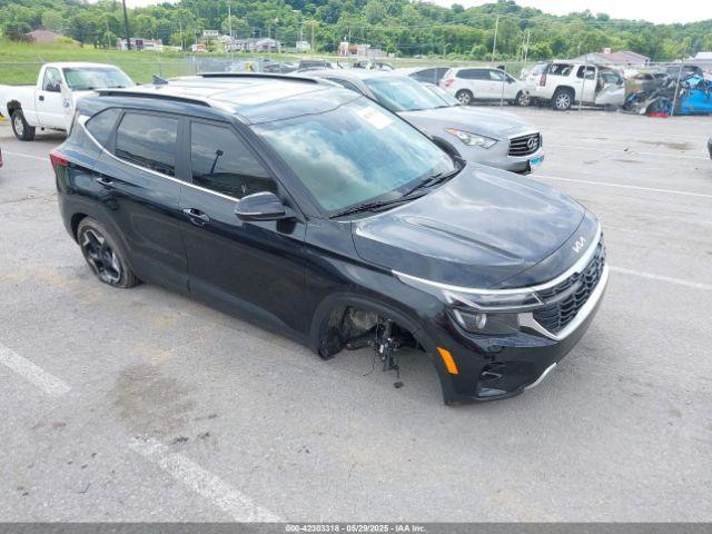  Salvage Kia Seltos
