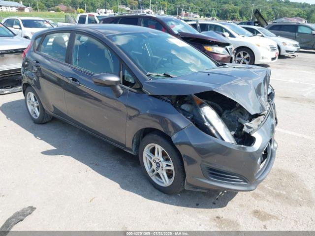  Salvage Ford Fiesta