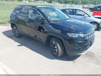  Salvage Jeep Compass
