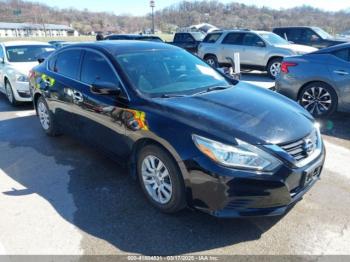  Salvage Nissan Altima