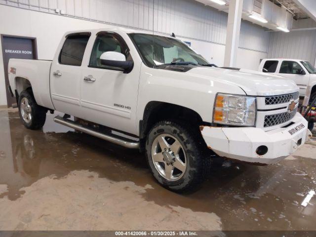  Salvage Chevrolet Silverado 2500