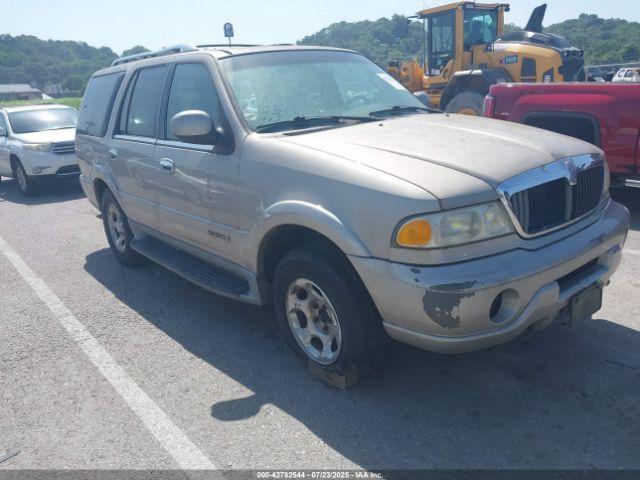  Salvage Lincoln Navigator