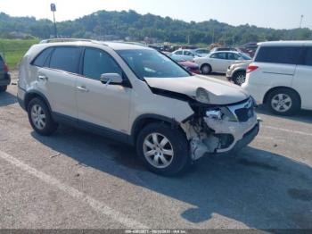  Salvage Kia Sorento