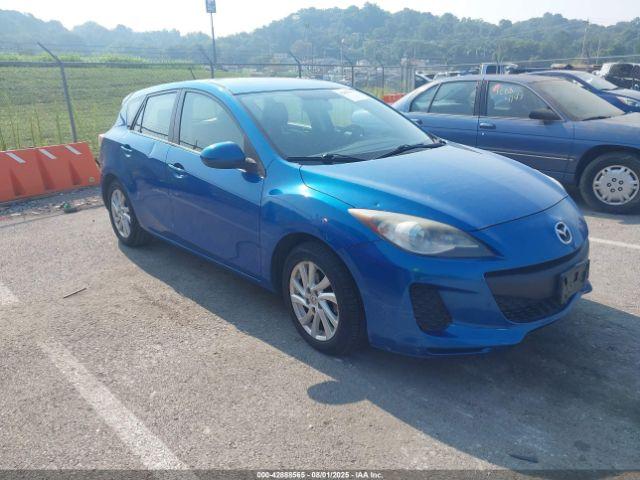  Salvage Mazda Mazda3