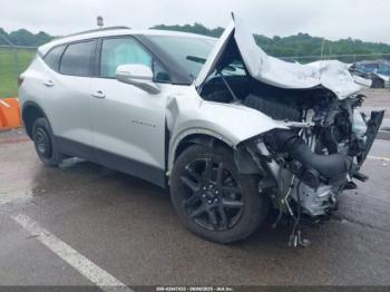  Salvage Chevrolet Blazer